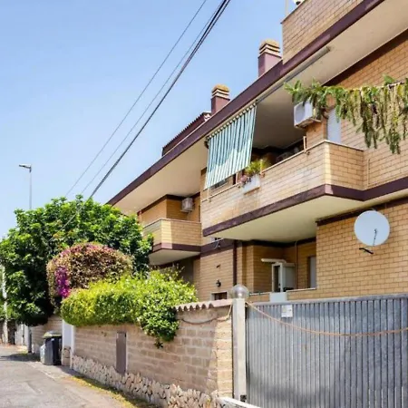Spacious Family - & Near Airport - Self Check-in *