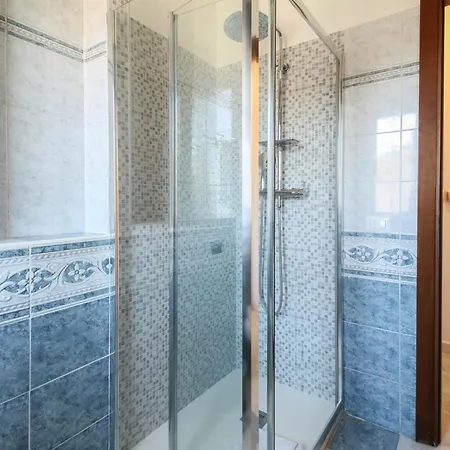 Apartment Family Fino A 9 Ospiti - Airport - Self Check-in