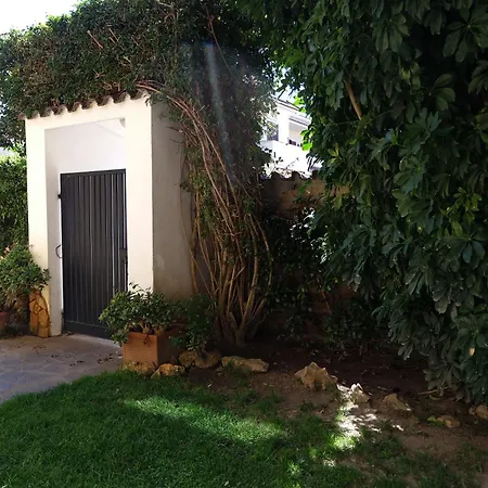 Apartment Family Fino A 9 Ospiti - Airport - Self Check-in Fiumicino