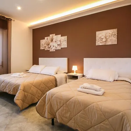 Family Fino A 9 Ospiti - Airport - Self Check-in Apartment *