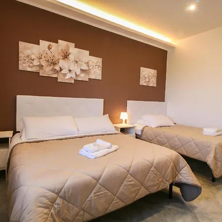 Apartment Family Fino A 9 Ospiti - Airport - Self Check-in Fiumicino